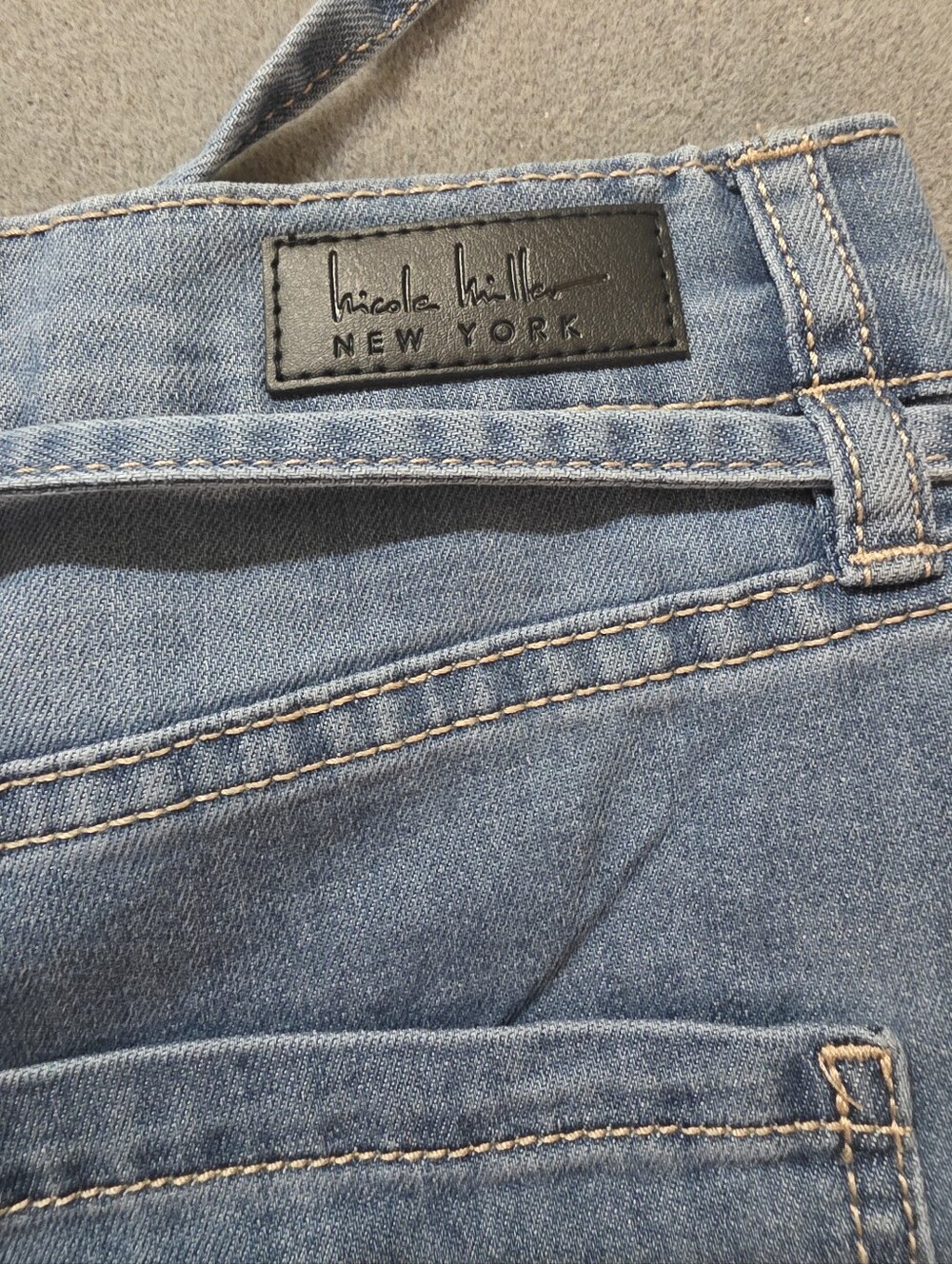 Nicole Miller Soho Light Blue Denim Drawstring Jean Shorts - Picture 5 of 5